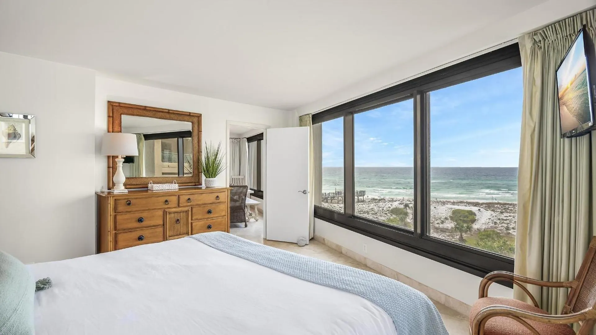 Beachside One 4050 Destin Holiday home