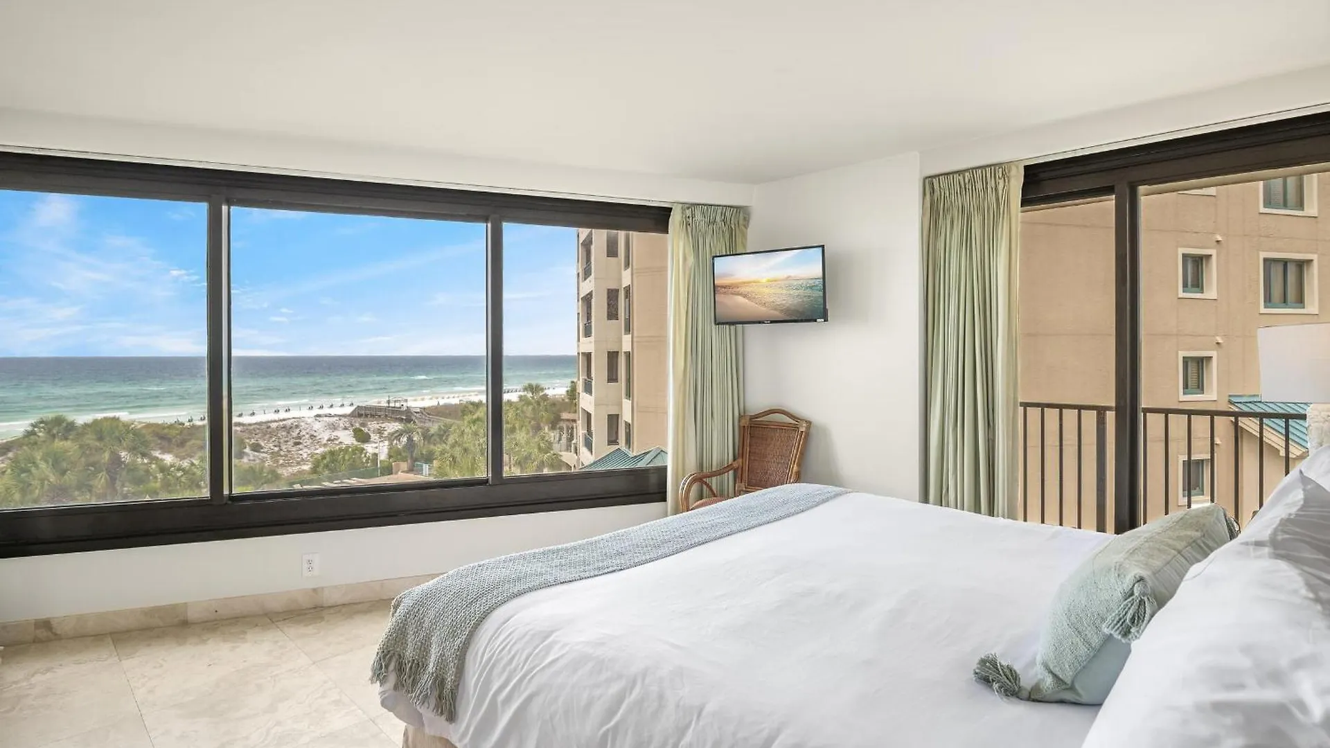 Beachside One 4050 Destin Holiday home